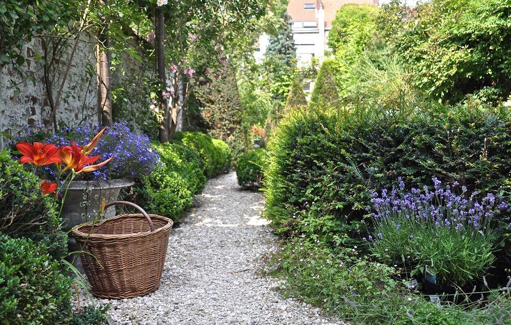 B&B Un Jardin En Ville Saint-Gilles Dış mekan fotoğraf